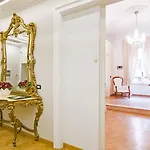 Relais Calamatta Bed & Breakfast Rome